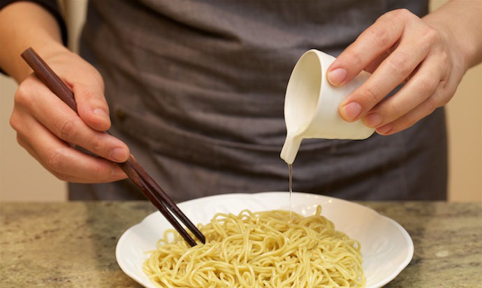 Hot dry noodles step3