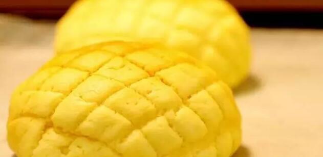pineapple bun