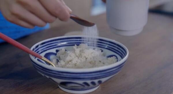 add salt to fermented rice wine