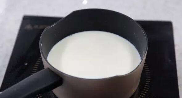 steamed milk pudding step1