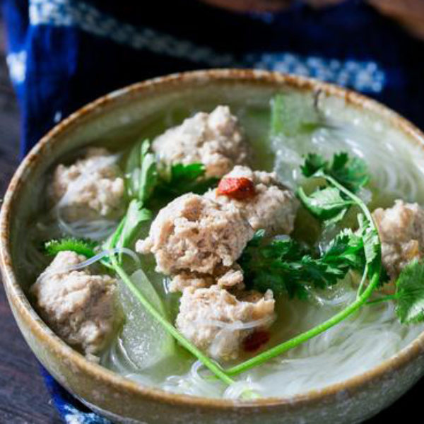 Winter Melon Soup (Dong Gua Soup) with Meatballs