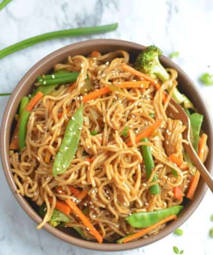 Instant pot vegetable chow mein