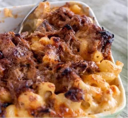 Pulled pork macaroni with cheese