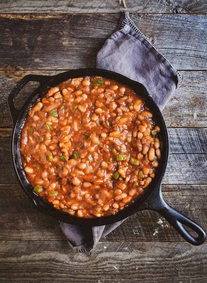 Barbecue baked beans