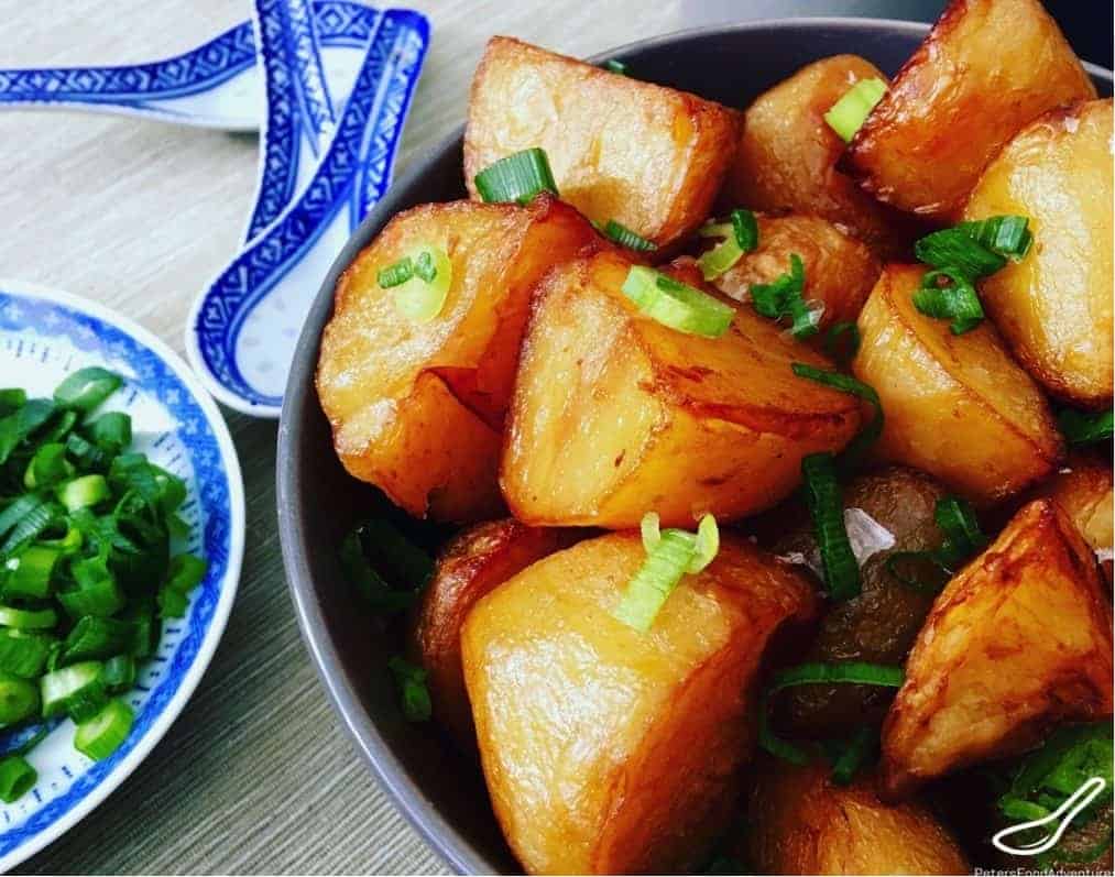 Chinese crispy roast potatoes