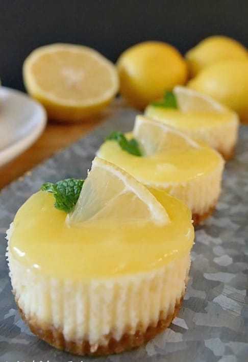 Mini Lemon Cheesecake Tarts