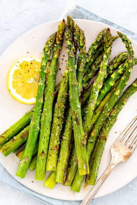 Steamed asparagus