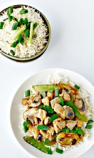 simple chicken and snow pea stir fry